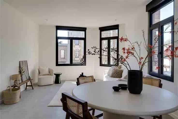 Appartement te koop Berchem: Energiezuinig gerenoveerd