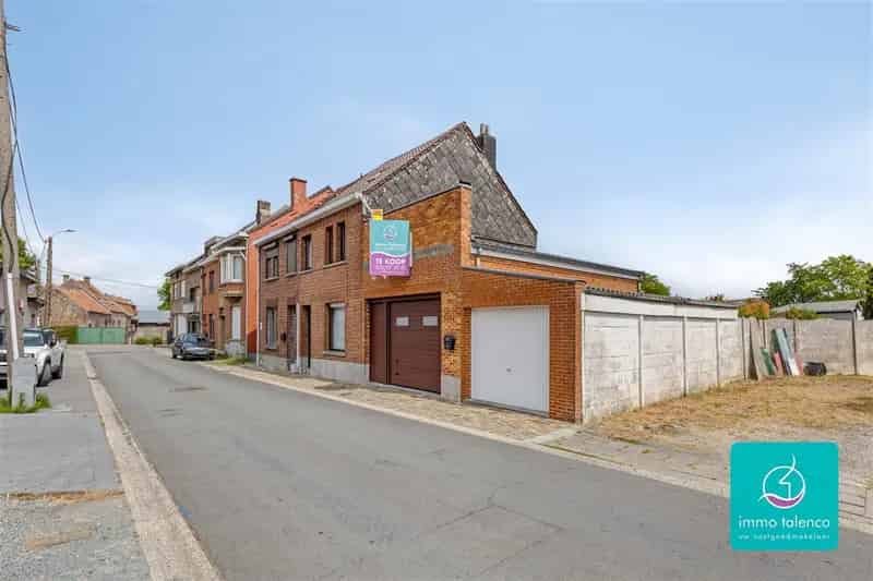 Te renoveren huis grote tuin werkplaats garage