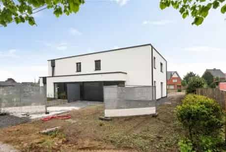 Vrijstaande gezinswoning te Westerlo - 4 slaapkamers