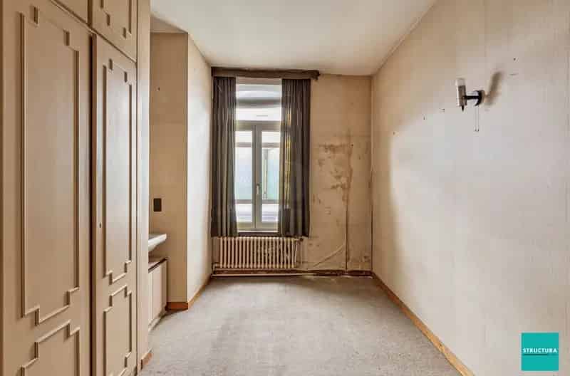 Burgerwoning Merchtem Centrum 5 slaapkamers Tuin Praktijkruimte Garage