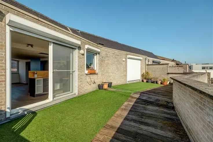Duplex Appartement 120m² Schoten - Ruim Terras 40m²