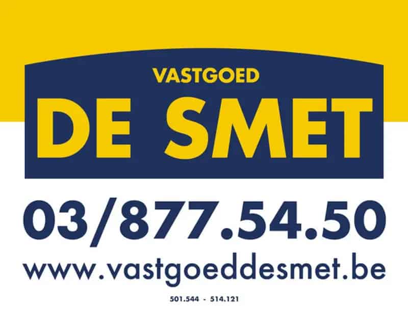 Twee Bovengrondse Staanplaatsen Nabij Centrum