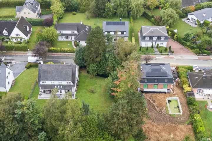 Bouwgrond te koop voor eengezinsvilla in rustige buurt