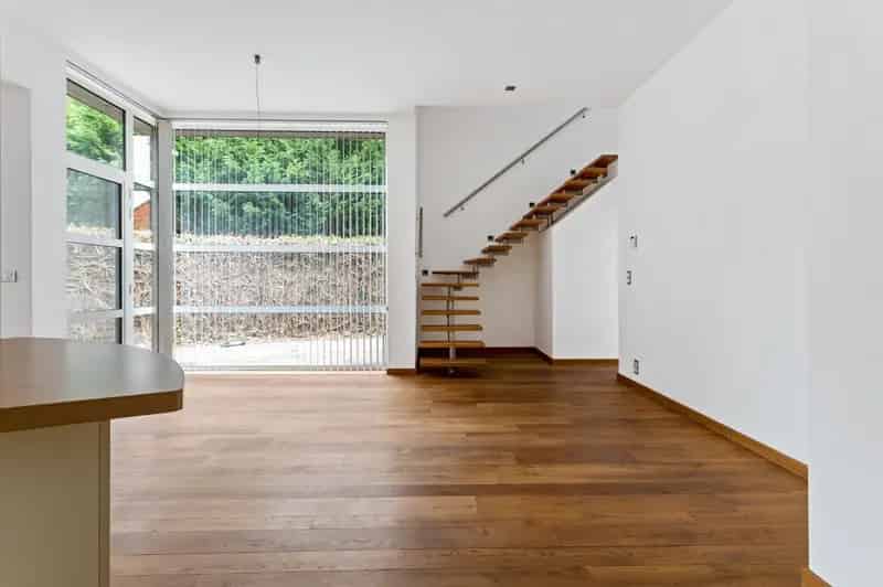 Ruime woning 3 slaapkamers dubbele garage tuin