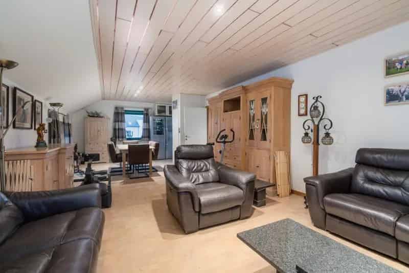Huis met Handelspand te Koop Sleidinge