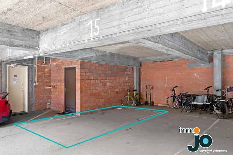 Garage Te Koop