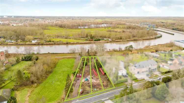 Te koop bouwgrond HOB in Grembergen met groene ligging aan de Scheldedijk