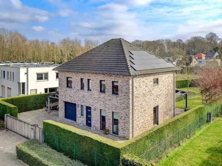 Luxueuze Villa Te Koop Kortenberg 4 slaapkamers Zwembad