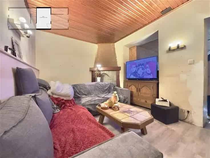 Huis Te Koop Bouffioulx 2 Slaapkamers Zolder