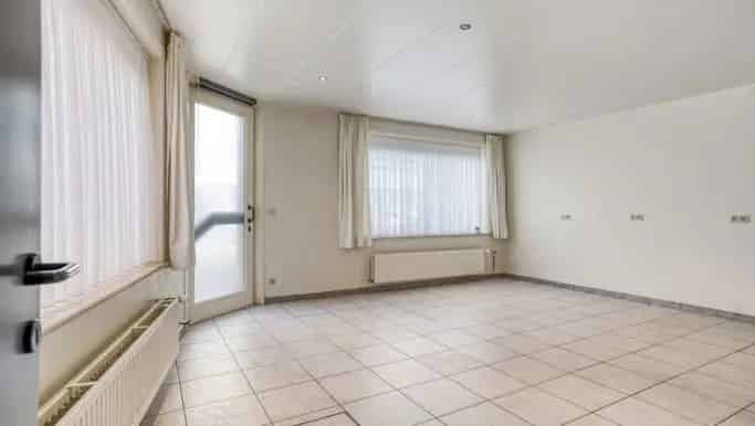 Huis te koop Ieper Centrum 2-3 slaapkamers investering