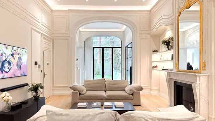 Duplex Appartement Te Koop Châtelain 239m² Privétuin