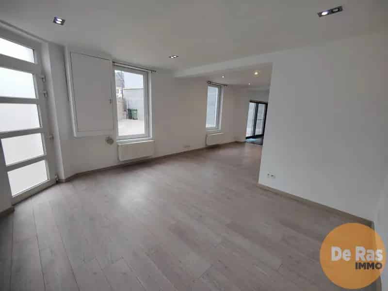 Halfopen Bebouwing 4 Slaapkamers Heldagem