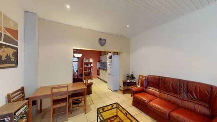 Te Koop: 4 Slaapkamers Outremeuse, Ideaal Co-housing of Gezin