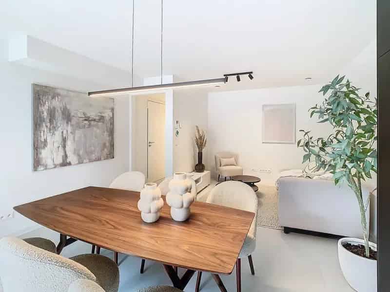 Appartement te huur 2 slaapkamers terras berging parking