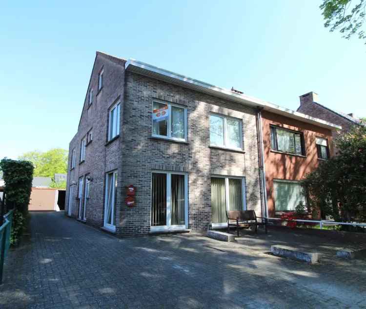 Duplex Appartement te Huur met Garage