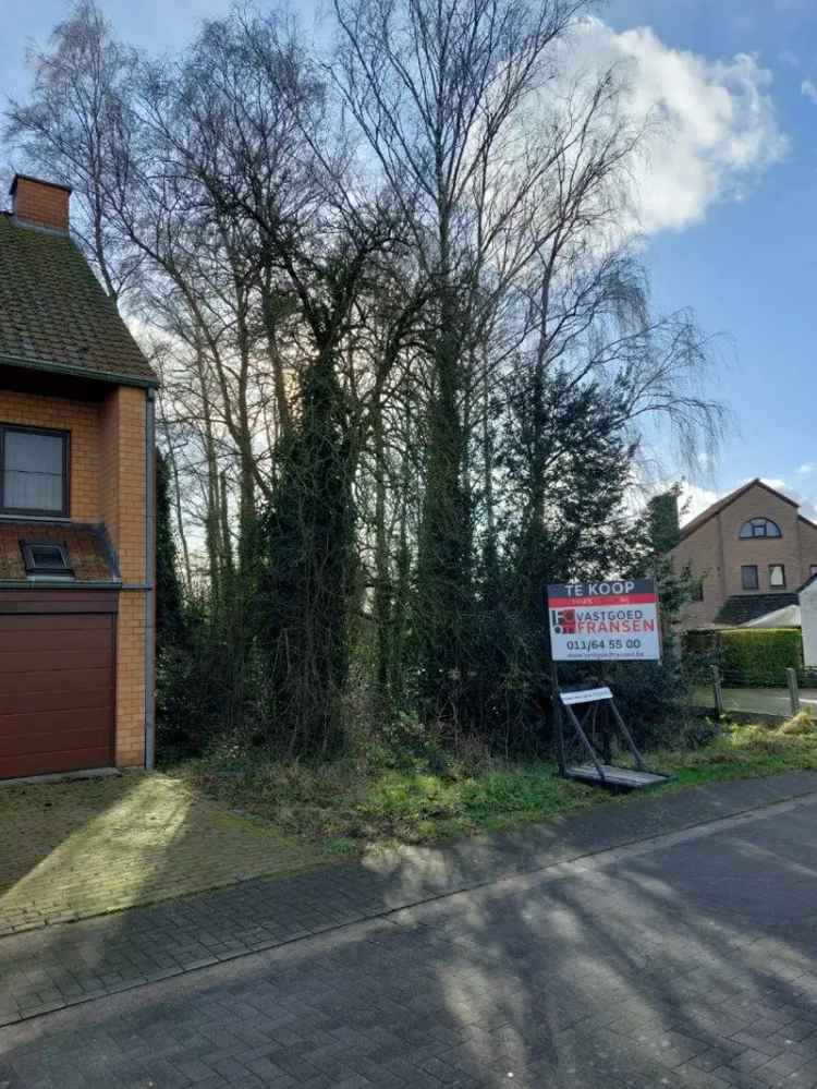 Aangename bouwgrond in Neerpelt-Centrum te koop!