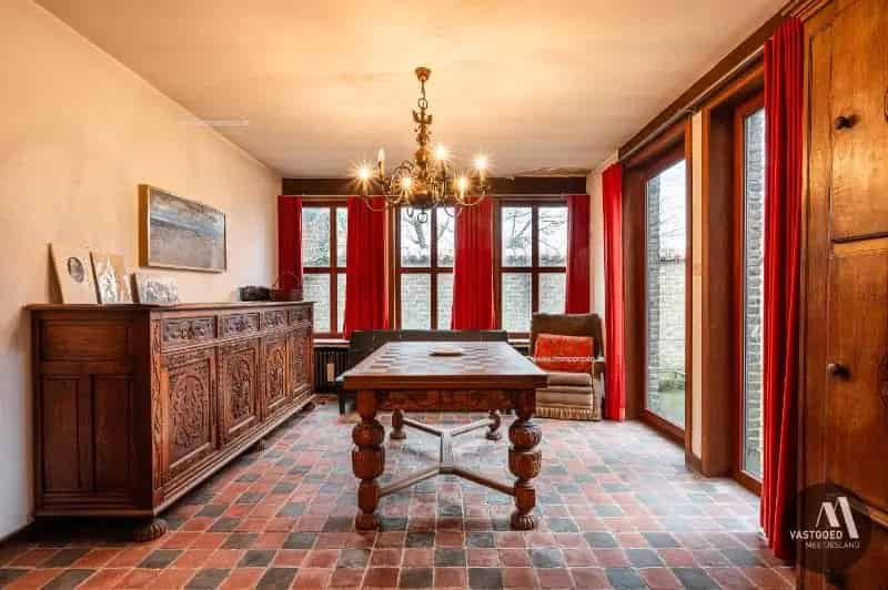 Woning te koop Eeklo 8 slaapkamers 496m²