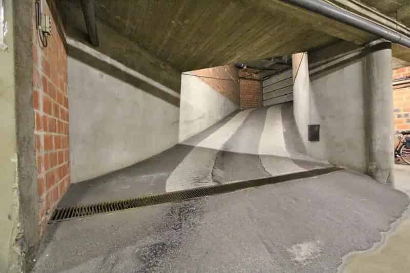 Ondergrondse autostaanplaats in het centrum van Sint-Truiden