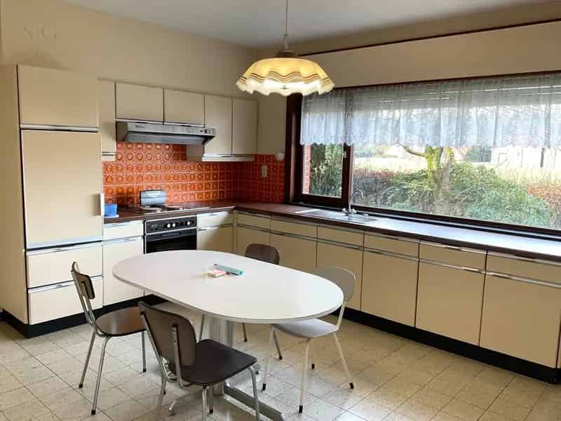 Rustig gelegen gezinswoning met 4 slaapkamers