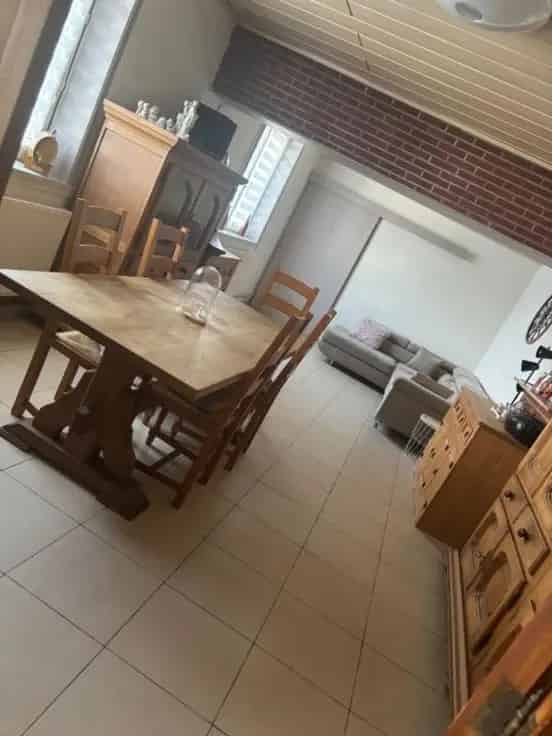 Huis Te Koop 449m2 Privétuin