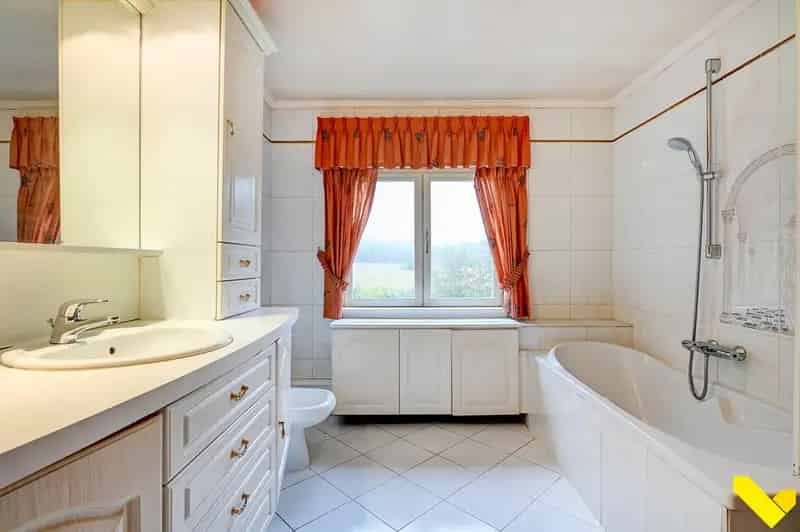 Tijdloze Villa met Uitzicht te renoveren