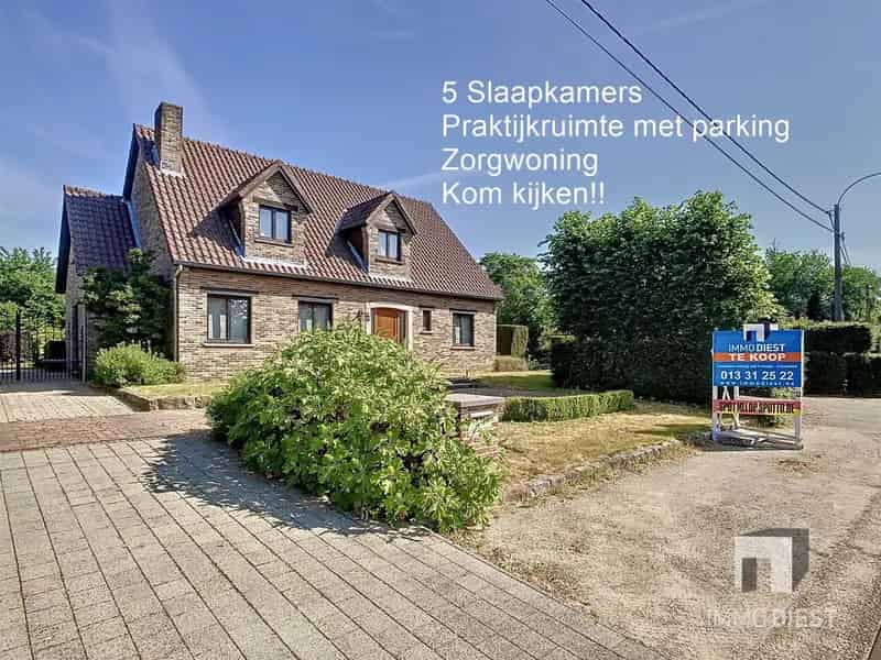 Huis te huur Tessenderlo 6 slaapkamers grote tuin