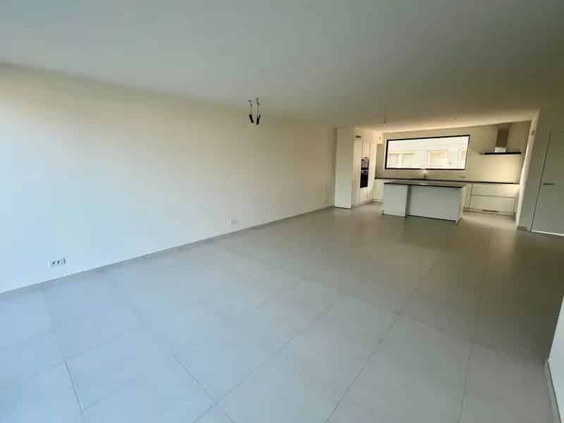 Ruime Nieuwbouwwoning 4 Slaapkamers Garage
