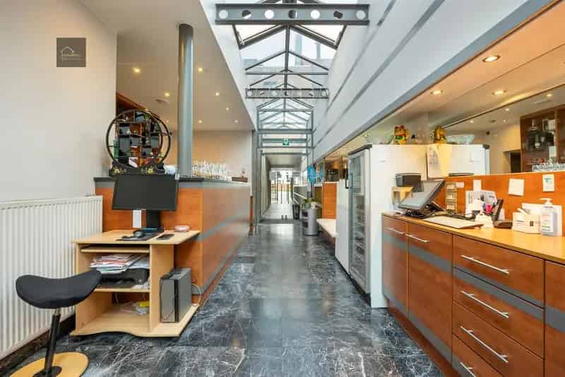 Ruim Handelspand Toplocatie