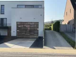 Kantoor te Huur Holsbeek 270m² Magazijn Parking