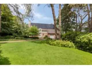 Luxe Villa te Koop Mol - 645m² - Zwembad - 42 Zonnepanelen