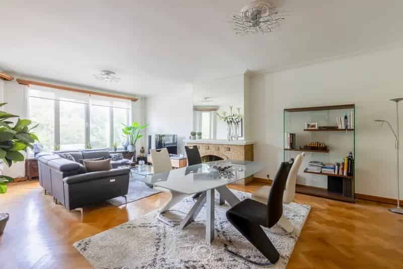 Appartement te huur 2 slaapkamers terras stadspark