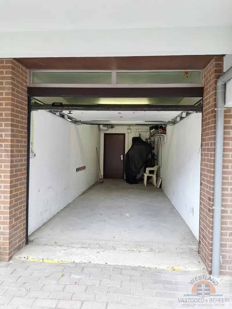 Garage te Huur