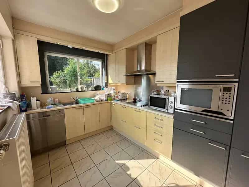 Ruime woning 4 slaapkamers tuin garage Tongeren