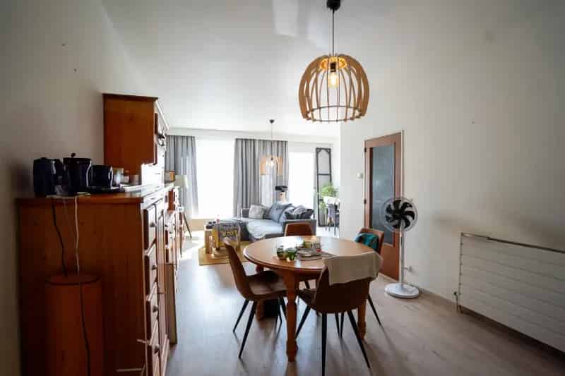 Appartement te koop 2 slaapkamers garagebox terras