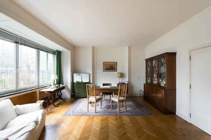 Te koop appartement met dienstkamer in Uccle nabij Bois de la Cambre