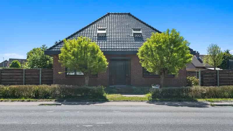 Gerenoveerde woning 3 slaapkamers tuin Lommel
