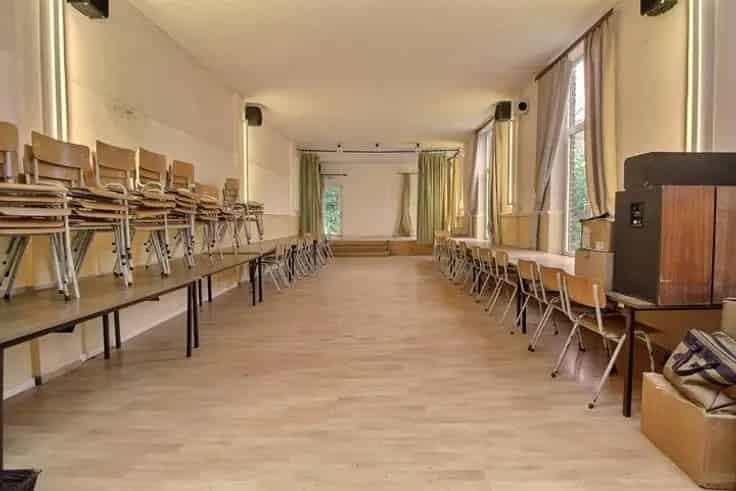 Huis Te Koop: Ruime Eengezinswoning 312m² te renoveren