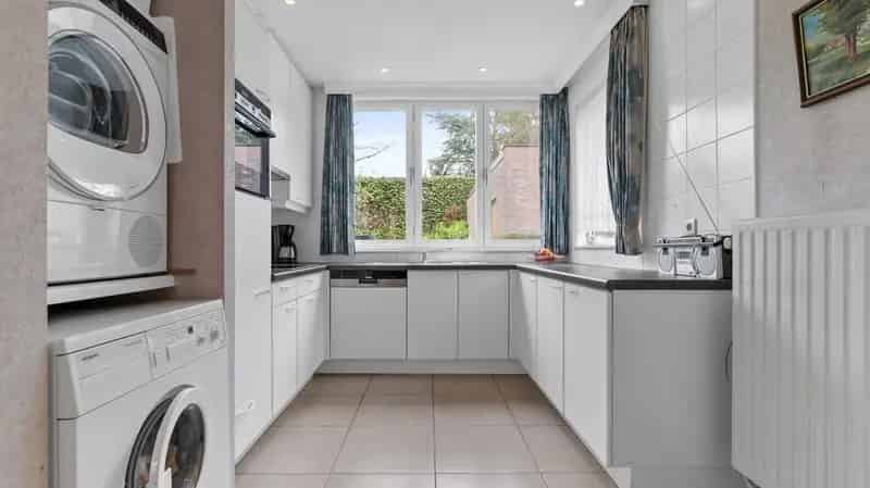 Huis te koop Sint Joris Wingel Grote woning met tuin