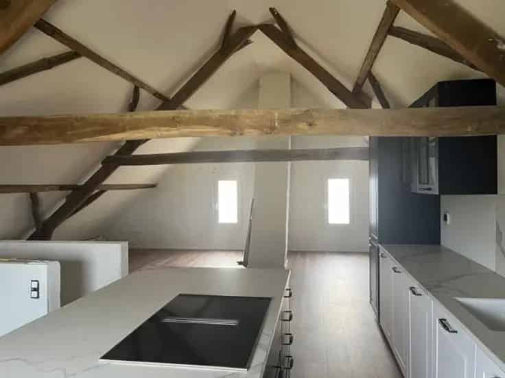 Huis Te Koop: Gerenoveerd Pand Industriële Look