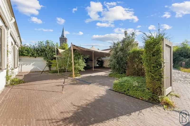 Horecazaak te koop in Nukerke met woning