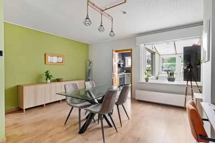 Rijwoning Merksem: Stadstuin, Zonnepanelen, 2 slaapkamers