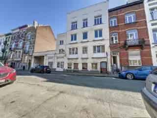 Industrie te koop Sint-Gillis 345m²