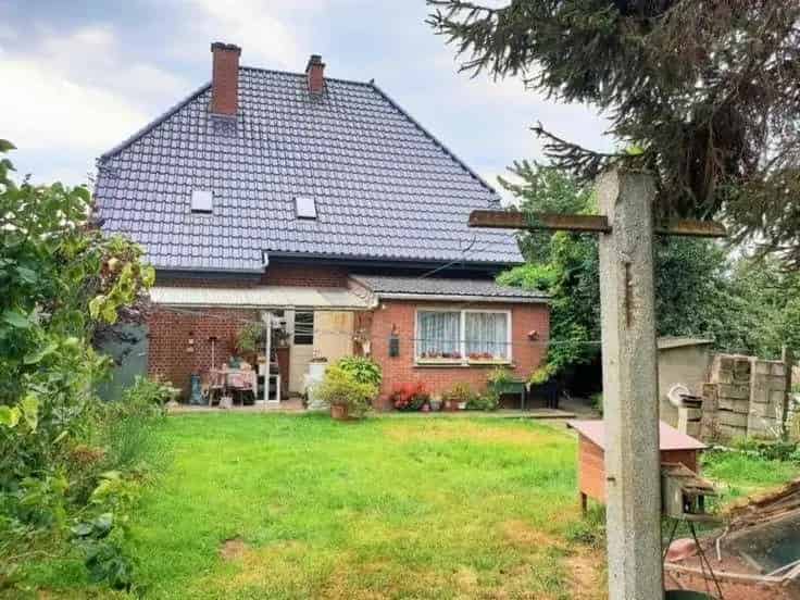 Huis te Koop in Zarlardinge 4 slaapkamers Garage Tuin