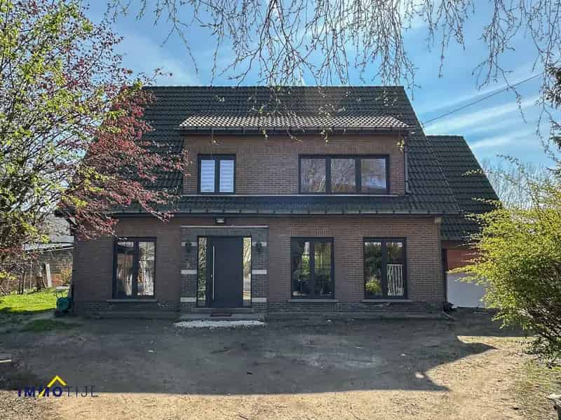 Energiezuinige Open Bebouwing 4 Slaapkamers Mooie Tuin