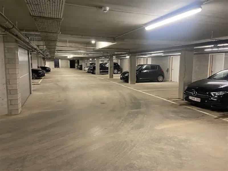 Ondergrondse Staanplaats met Berging Kessel