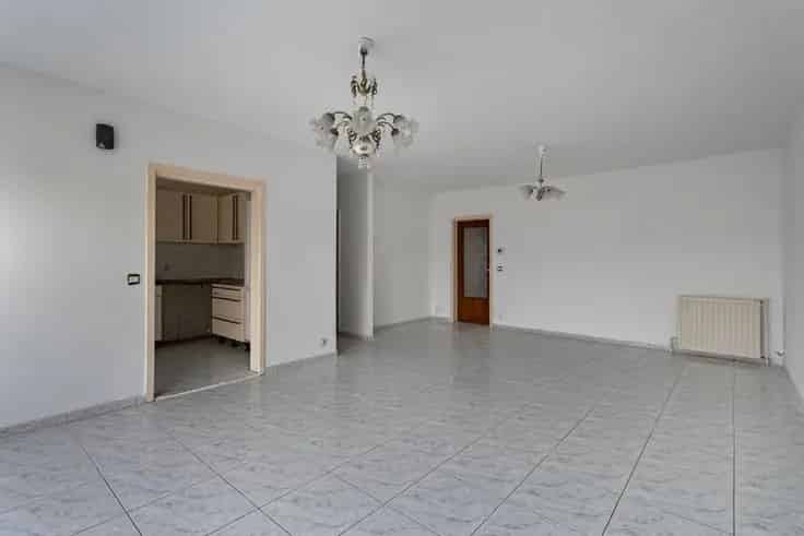 Ruim Appartement Te Koop Schoten Nabij Merksem