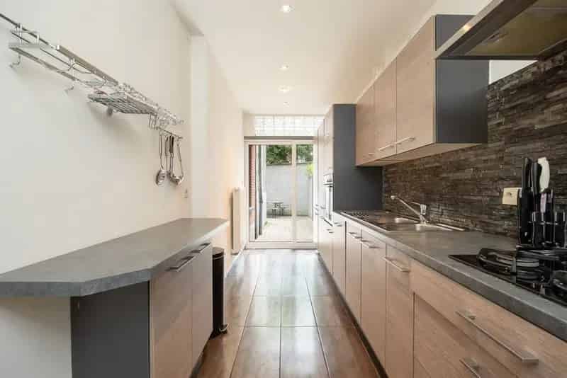 Gelijkvloers Appartement te Koop met Tuin