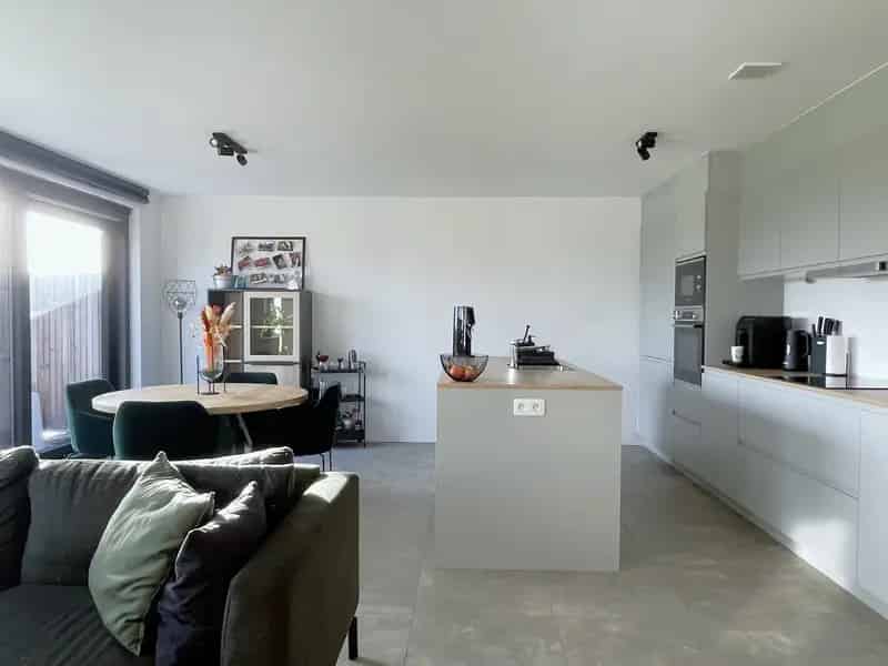 Nieuwbouwappartement 3 slaapkamers terras instapklaar