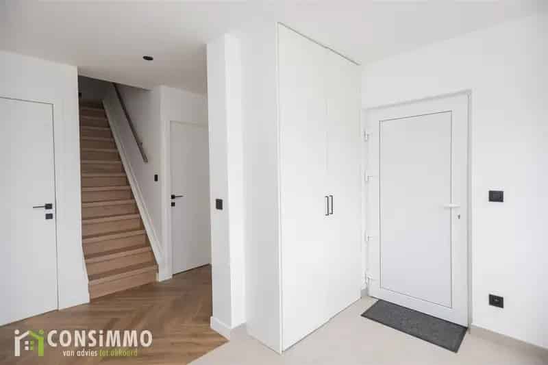 Gerenoveerde woning 3 slaapkamers Genk Driehoeven