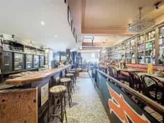 Handelsfonds te koop Roeselare 940m2
